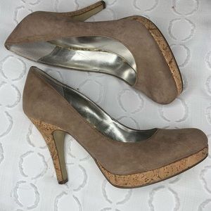 Alfani Maddylbei Platform Pump